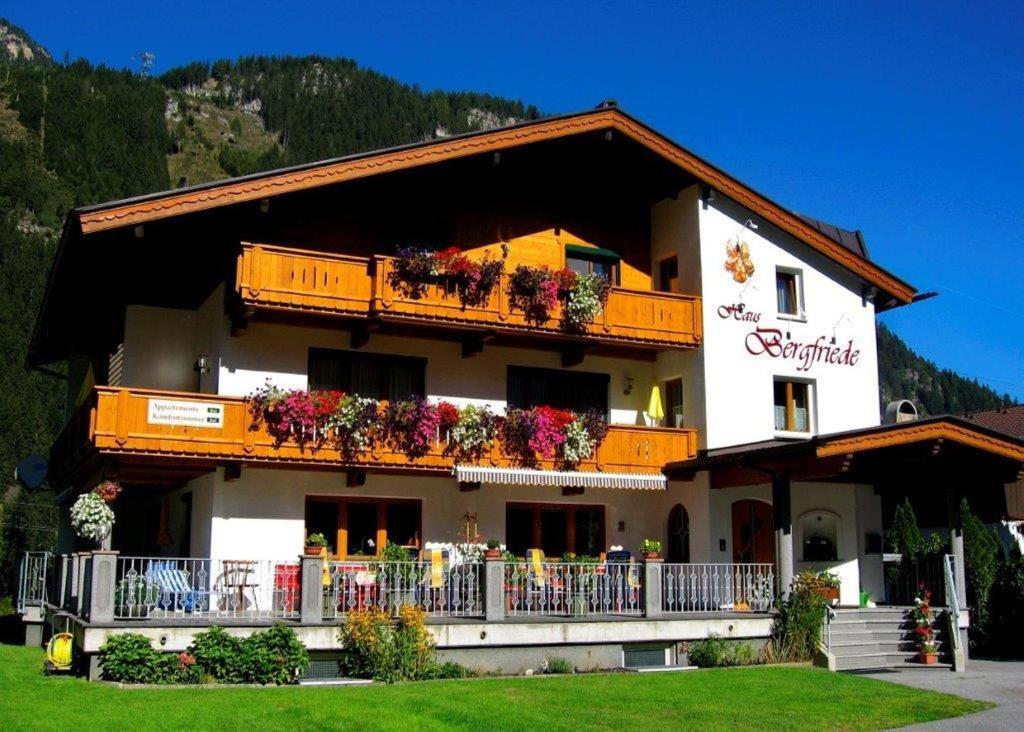 Haus Bergfriede Hotel Mayrhofen Luaran gambar